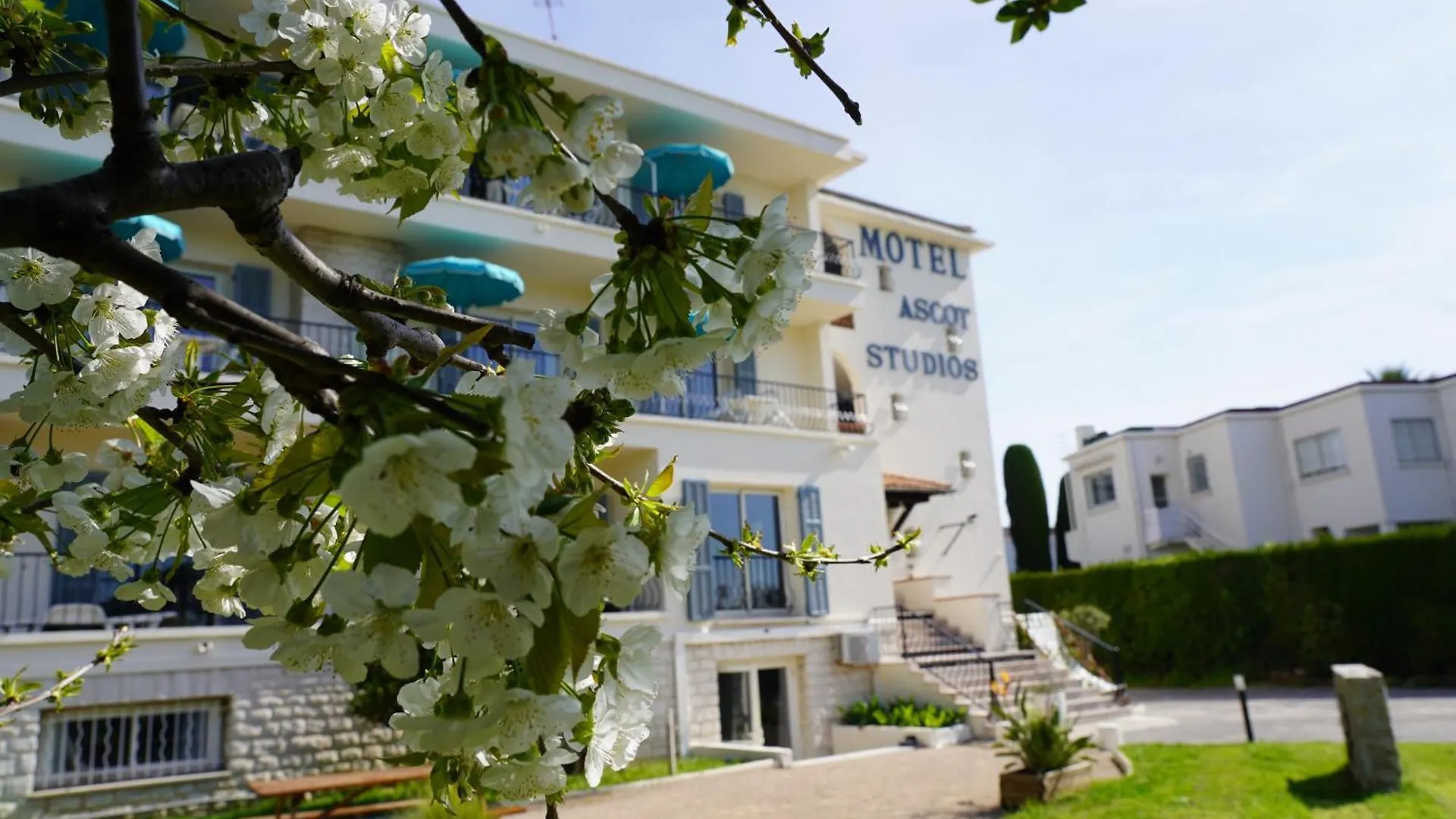 MOTEL ASCOT - Hotel&Appartements Cagnes-sur-Mer